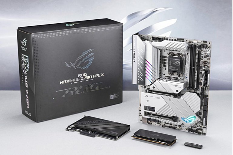 挖掘无限潜力，这款Z790堪称第13代酷睿超频神器！ 华硕ROG MAXIMUS Z790 APEX