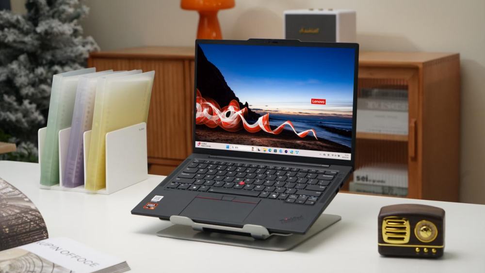 极致轻薄的锐龙AI工程师本 ThinkPad T14s AI 2024锐龙版测评